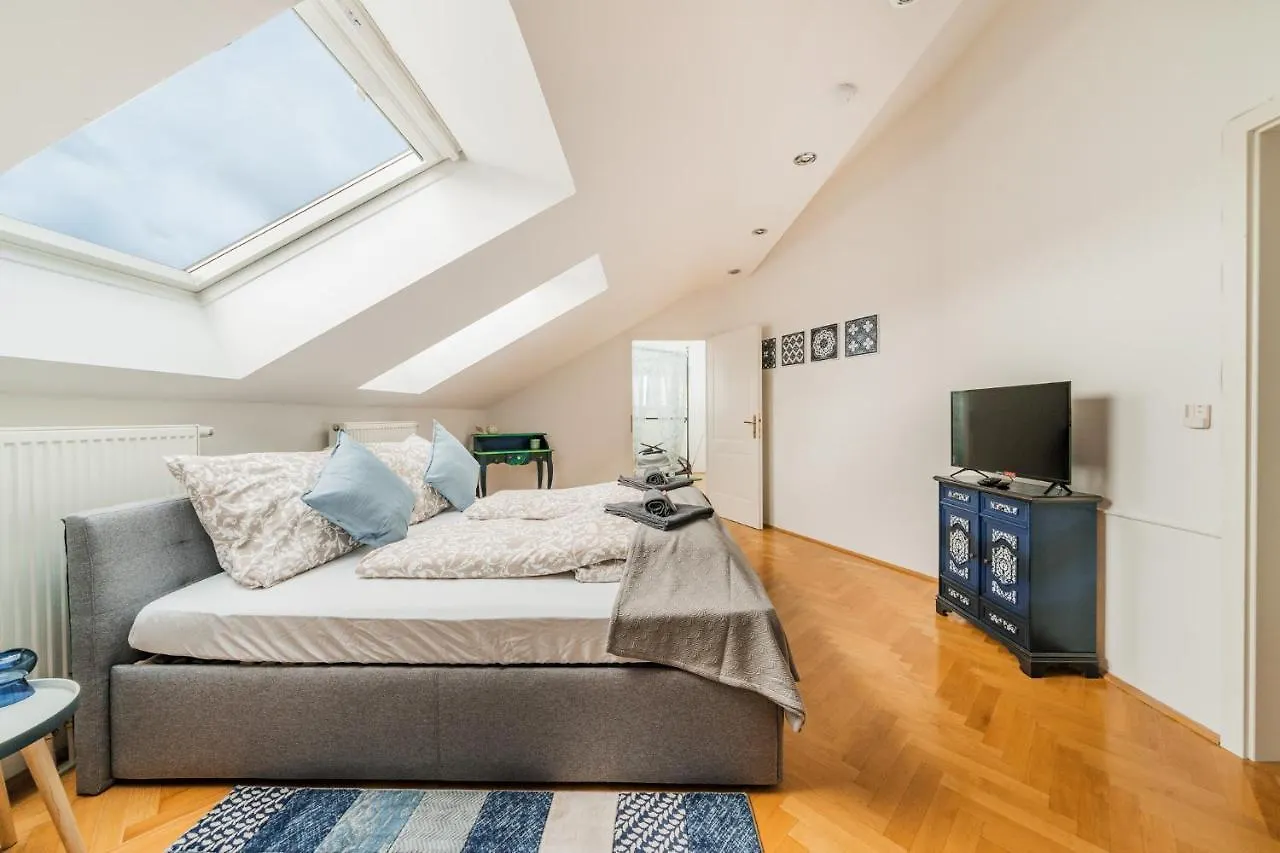 Penthouse Apartment - Sauna - Terrasse - Kamin - Ac Wien